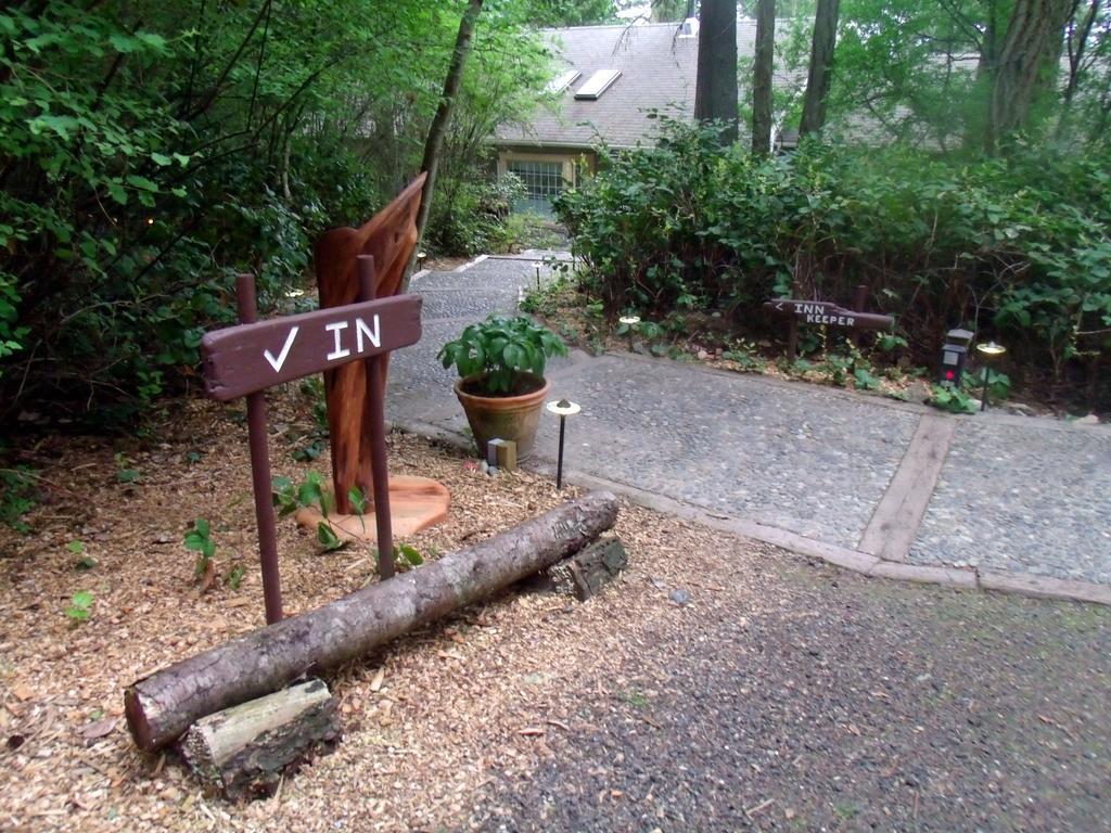 Inn To The Woods Friday Harbor Exterior foto